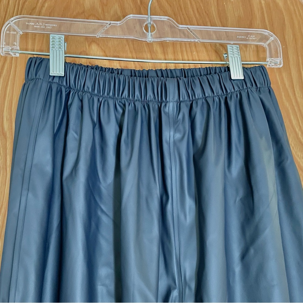 Elka Dry Zone rain pants, ankle snaps, elastic waist, size large - Picture 3 of 10